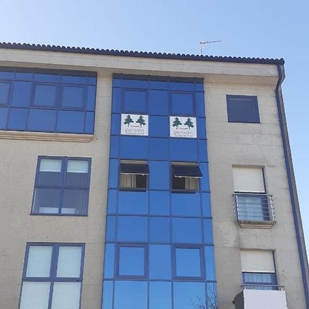 Pension Ameneiral O Pedrouzo Bagian luar foto