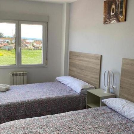 Pension Ameneiral O Pedrouzo Bagian luar foto